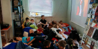 В Детской библиотеке для детей 1-4 классов была организована книжная  выставка «У Лукоморья дуб зелёный» , посвященная Дню рождения А.С.Пушкина - Библиотечно-музейный центр м. р. им. Полины Осипенко