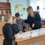 Библиотекарь п.Херпучи провела в МБОУ СОШ информационно-обзорную выставку «Герои Отечества» - Библиотечно-музейный центр м. р. им. Полины Осипенко